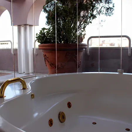 格拉纳达中心酒店 酒店