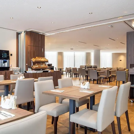 Center Hotell