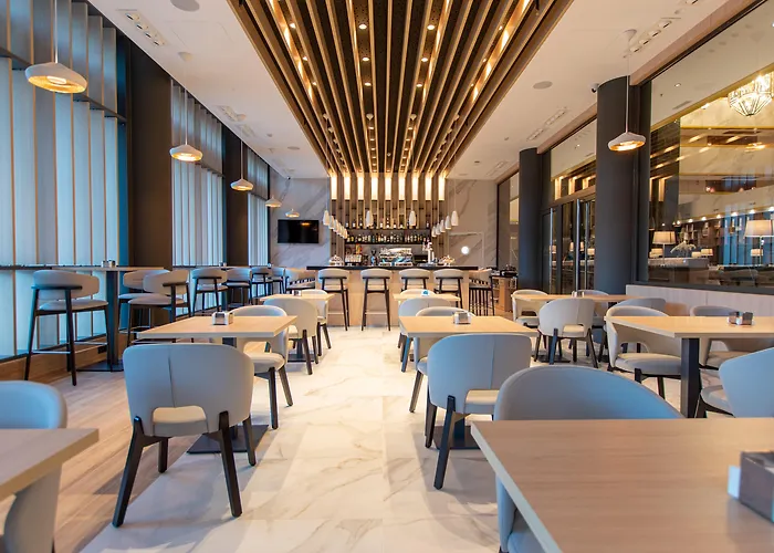 غرانادا سنتر 4*