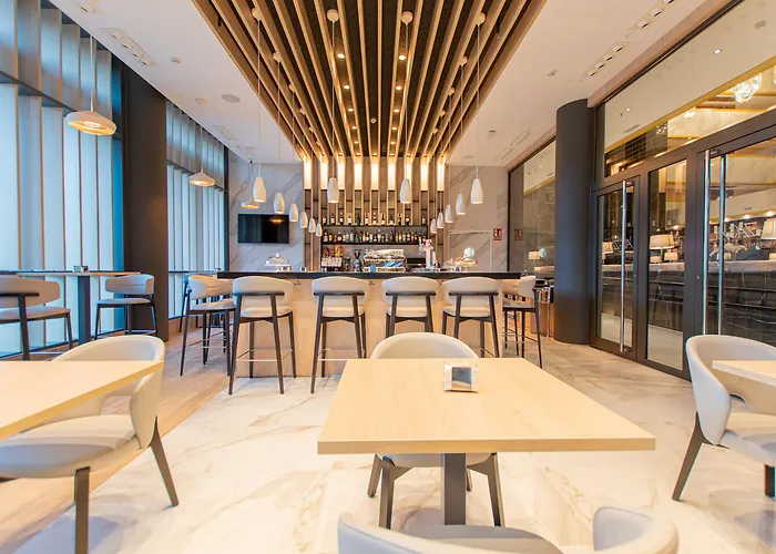 فندق غرانادا سنتر 4*