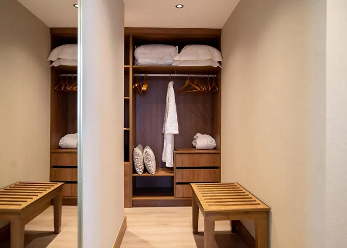 فندق غرانادا سنتر