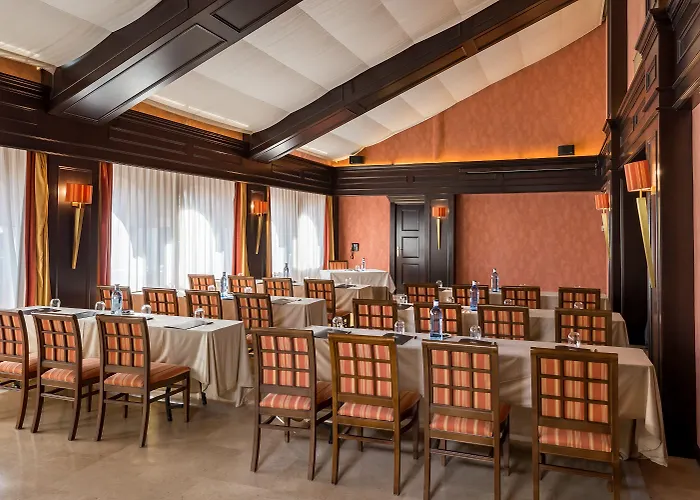 غرانادا سنتر 4*