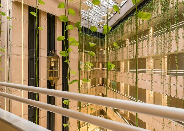 غرانادا سنتر فندق 4*