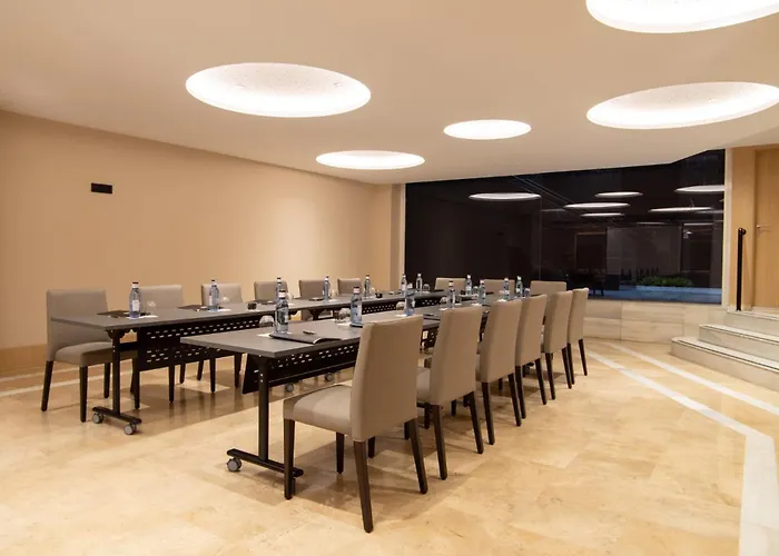 غرانادا سنتر فندق