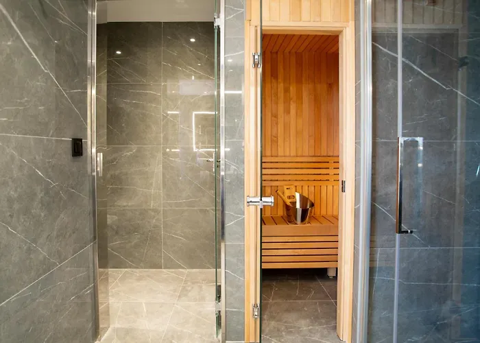 غرانادا سنتر فندق