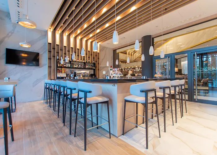 Center 4* Granada