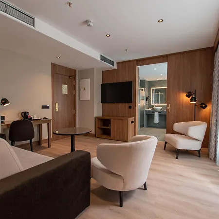 Center 4* Granada