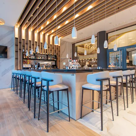 Center 4* Granada