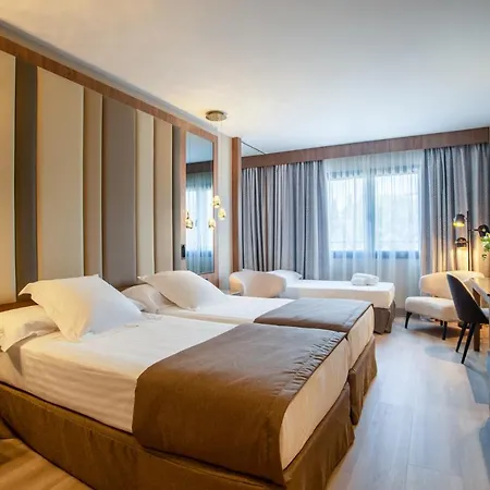 Center 4* Granada